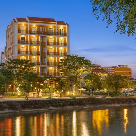 Royal Riverside Hoi An Hotel & Spa מראה חיצוני תמונה