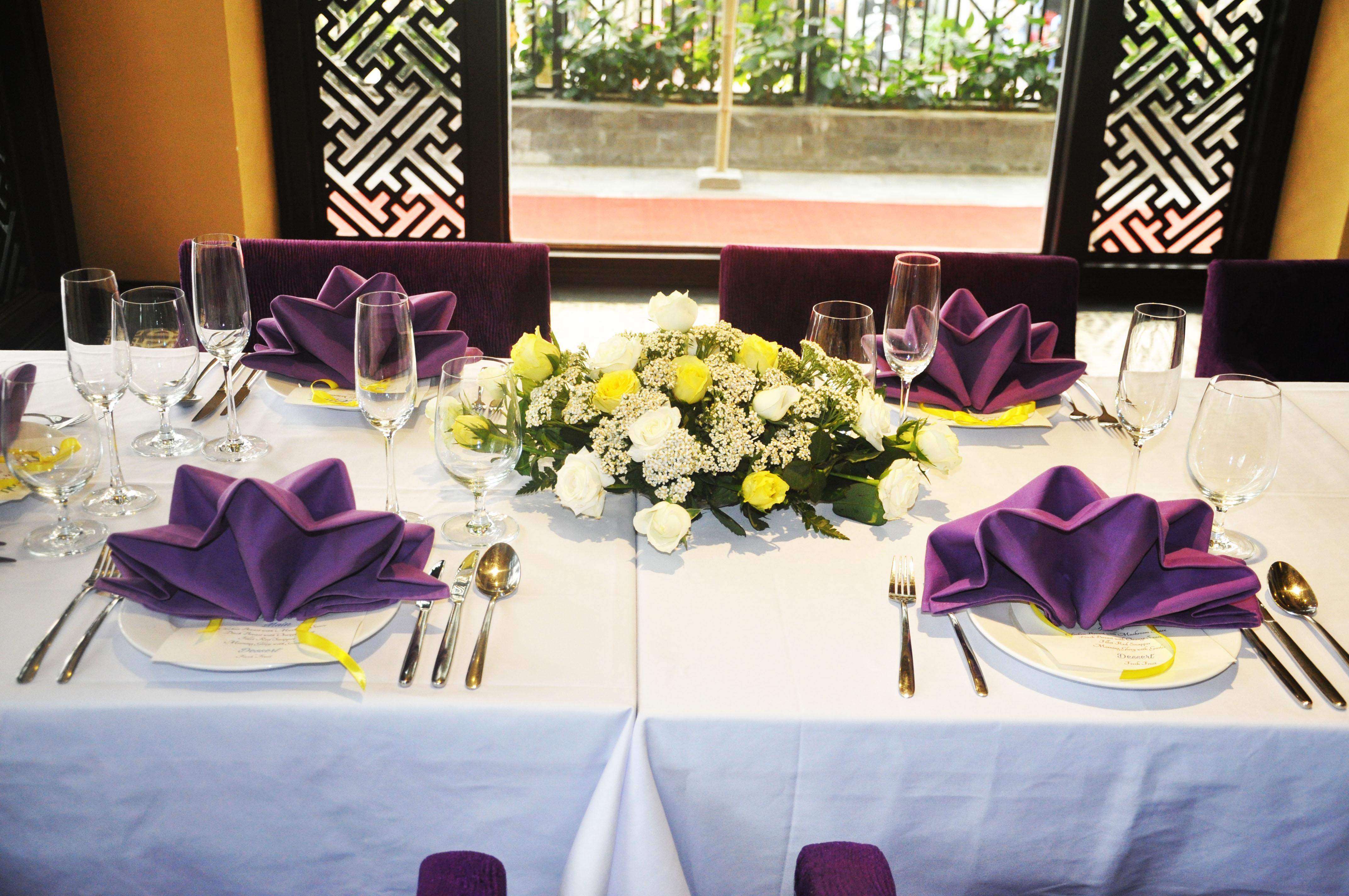 Royal Riverside Hoi An Hotel & Spa מראה חיצוני תמונה