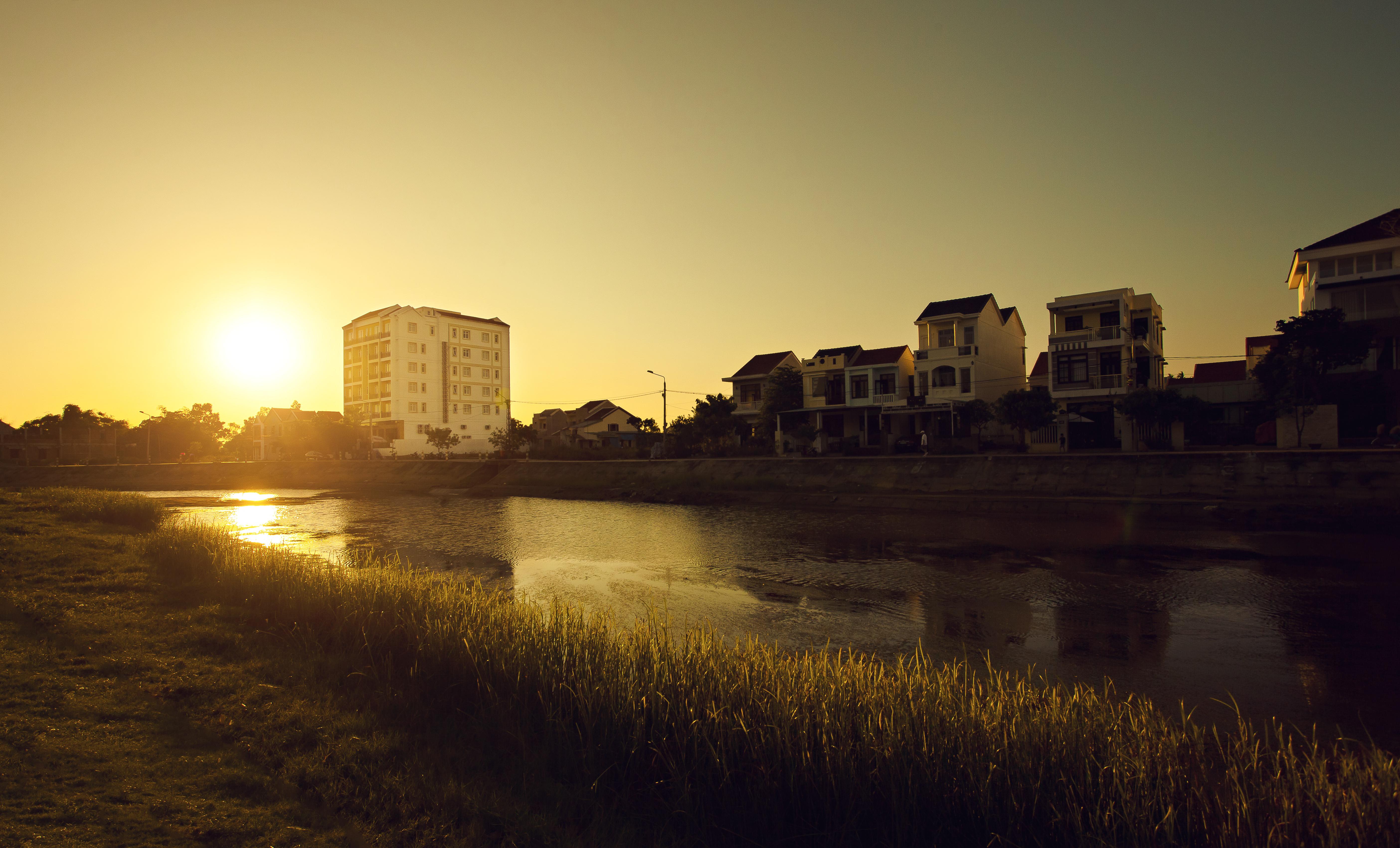 Royal Riverside Hoi An Hotel & Spa מראה חיצוני תמונה