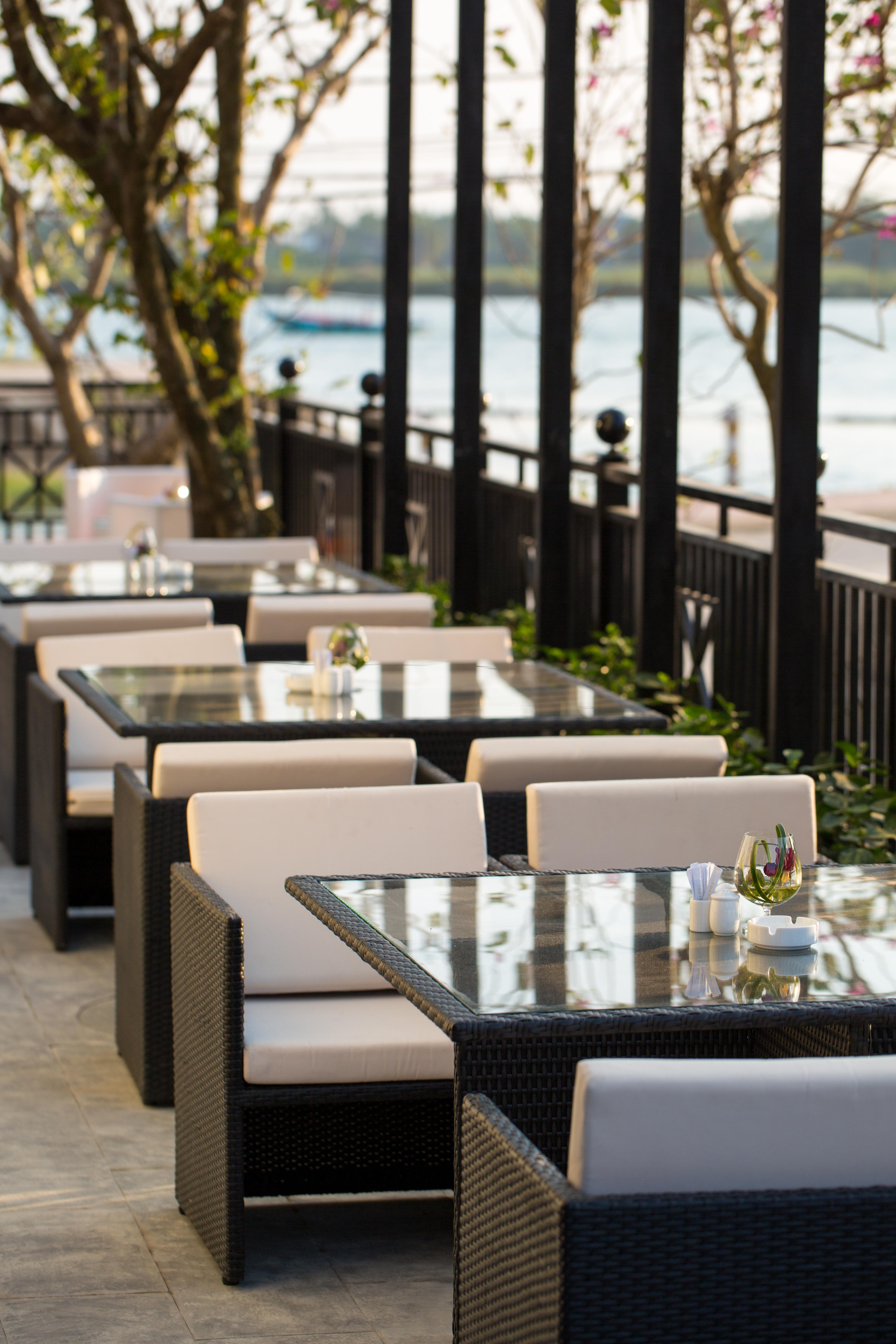 Royal Riverside Hoi An Hotel & Spa מראה חיצוני תמונה