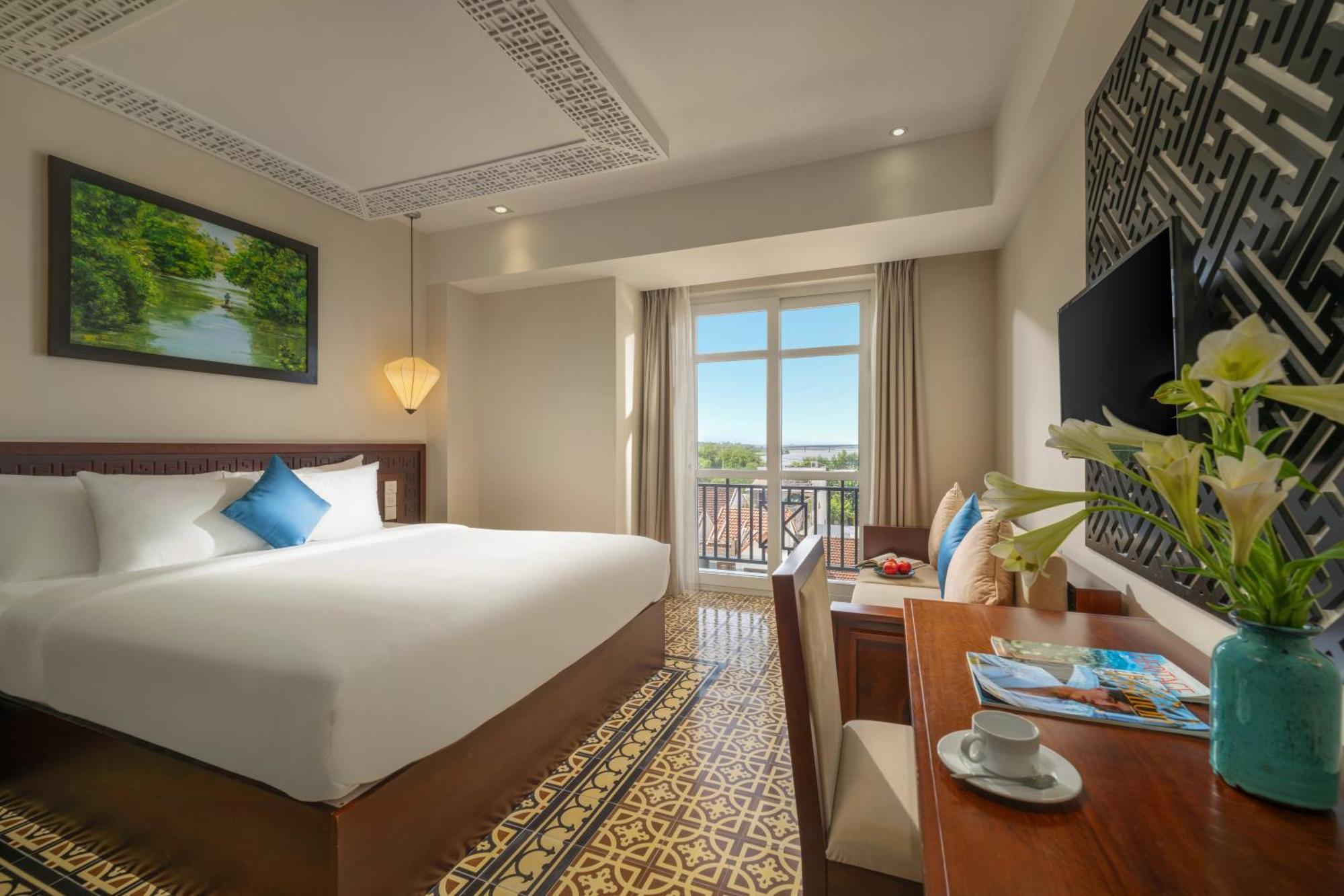 Royal Riverside Hoi An Hotel & Spa מראה חיצוני תמונה