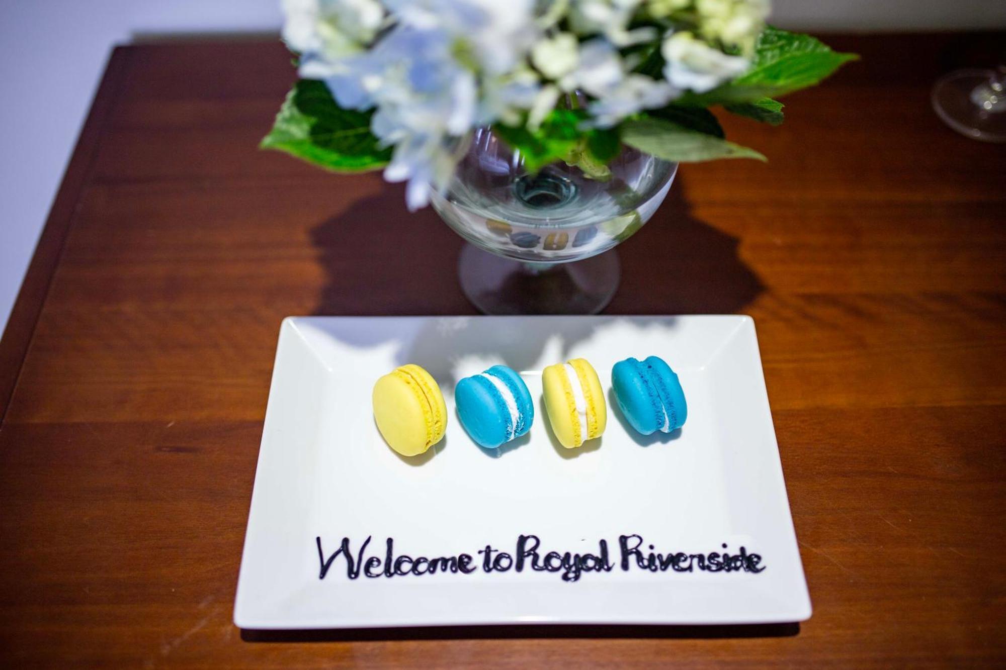 Royal Riverside Hoi An Hotel & Spa מראה חיצוני תמונה